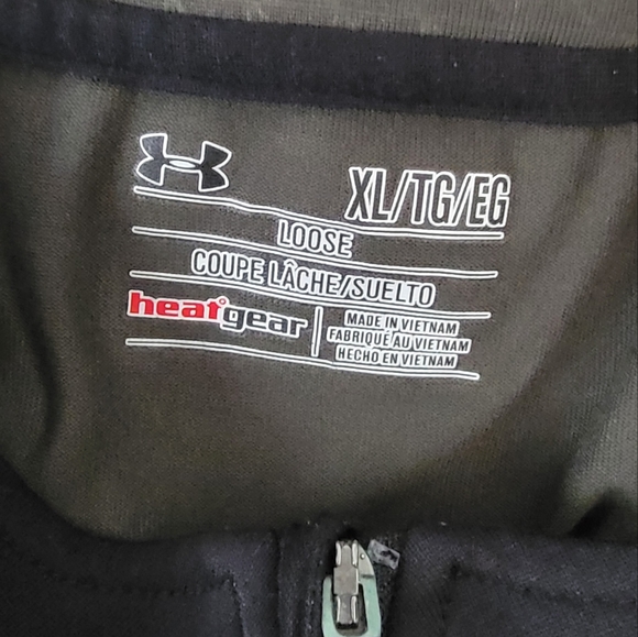 Under Armour Pullover - Picture 3 of 7